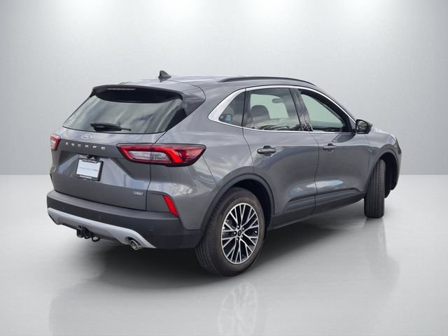 Used 2025 Ford Escape SE w/ PHEV Premium Package FWD image 4