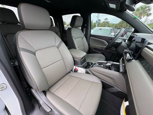 New 2026 Chevrolet Colorado ZR2 AWD/4WD image 27