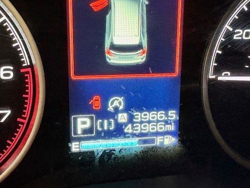 Used 2023 Subaru Forester Premium image 15