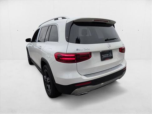 New 2026 Mercedes-Benz GLB 250 4MATIC image 8