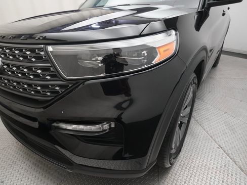 Used 2022 Ford Explorer XLT w/ Equipment Group 202A image 23