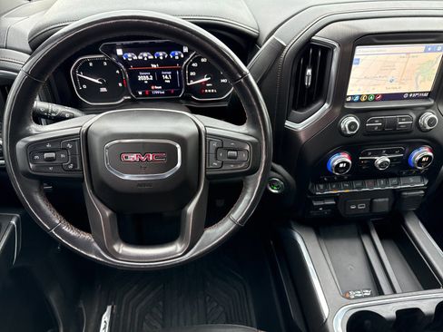 Used 2020 GMC Sierra 2500 AT4 w/ Technology Package image 16