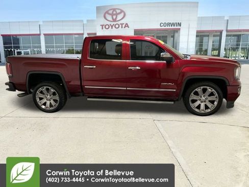Used 2017 GMC Sierra 1500 Denali w/ Denali Ultimate Package image 9
