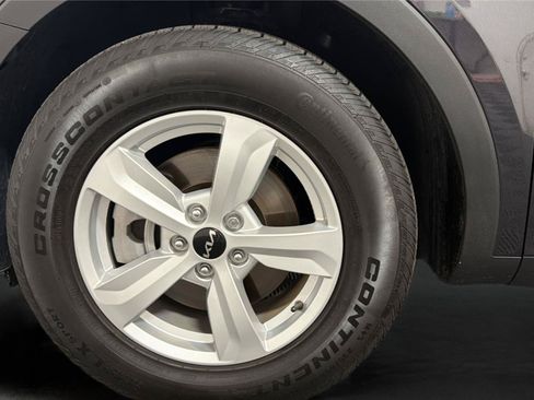 Used 2026 Kia Sorento LX FWD image 24