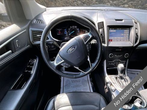 Used 2018 Ford Edge SEL w/ Equipment Group 201A AWD/4WD image 5