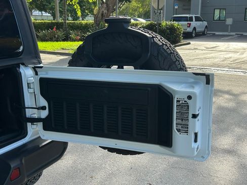 Certified 2022 Jeep Wrangler Unlimited Rubicon image 42