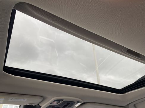 Used 2023 Subaru Outback Onyx Edition image 34