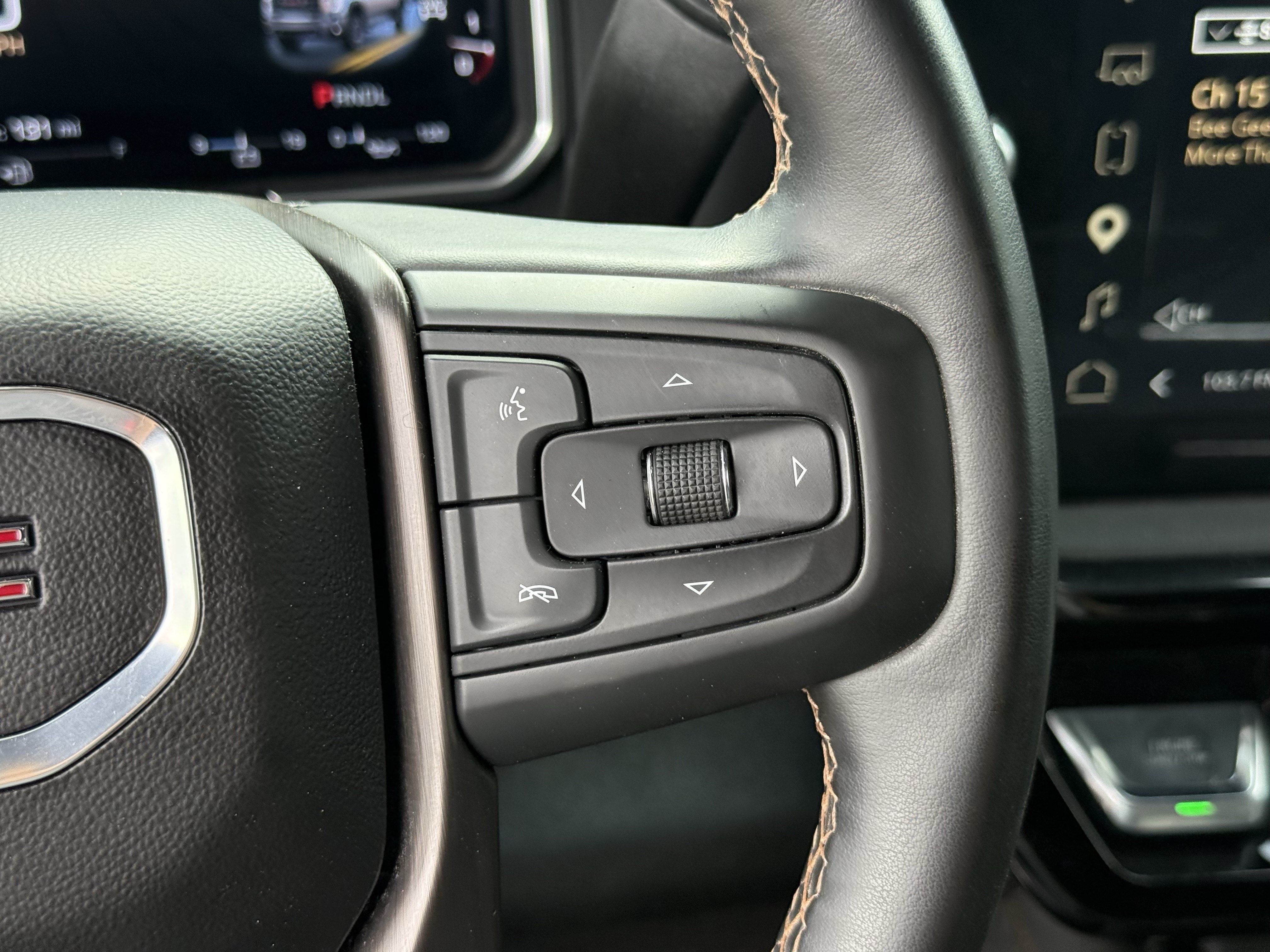 Used 2026 GMC Sierra 2500 AT4 AWD/4WD image 18