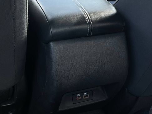 Used 2024 Nissan Altima 2.5 SV FWD image 25