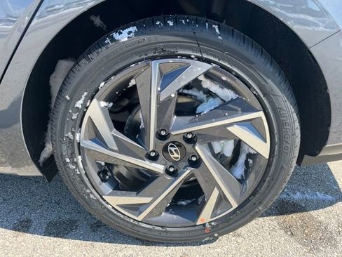 New 2026 Hyundai Elantra Limited w/ Cargo Package image 11