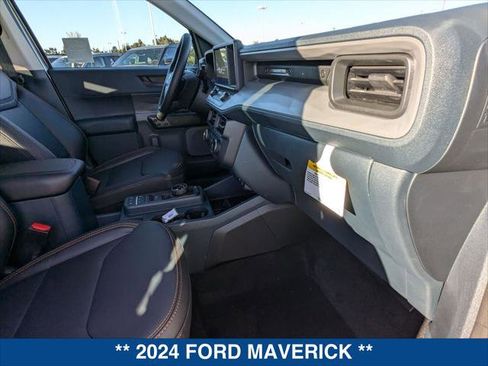 New 2024 Ford Maverick Lariat w/ Tremor Off-Road Package image 19