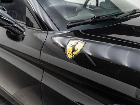 Used 2017 Ferrari California T RWD image 29