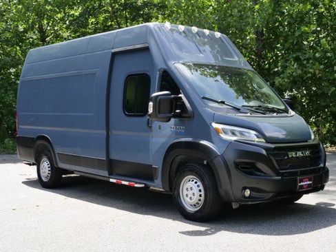 Used 2024 RAM ProMaster 3500 FWD image 3