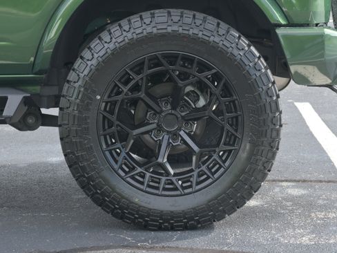 Used 2025 Ford Bronco Outer Banks AWD/4WD image 37