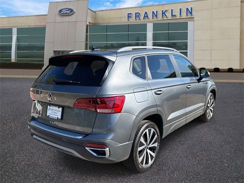 Used 2022 Volkswagen Taos SE image 7