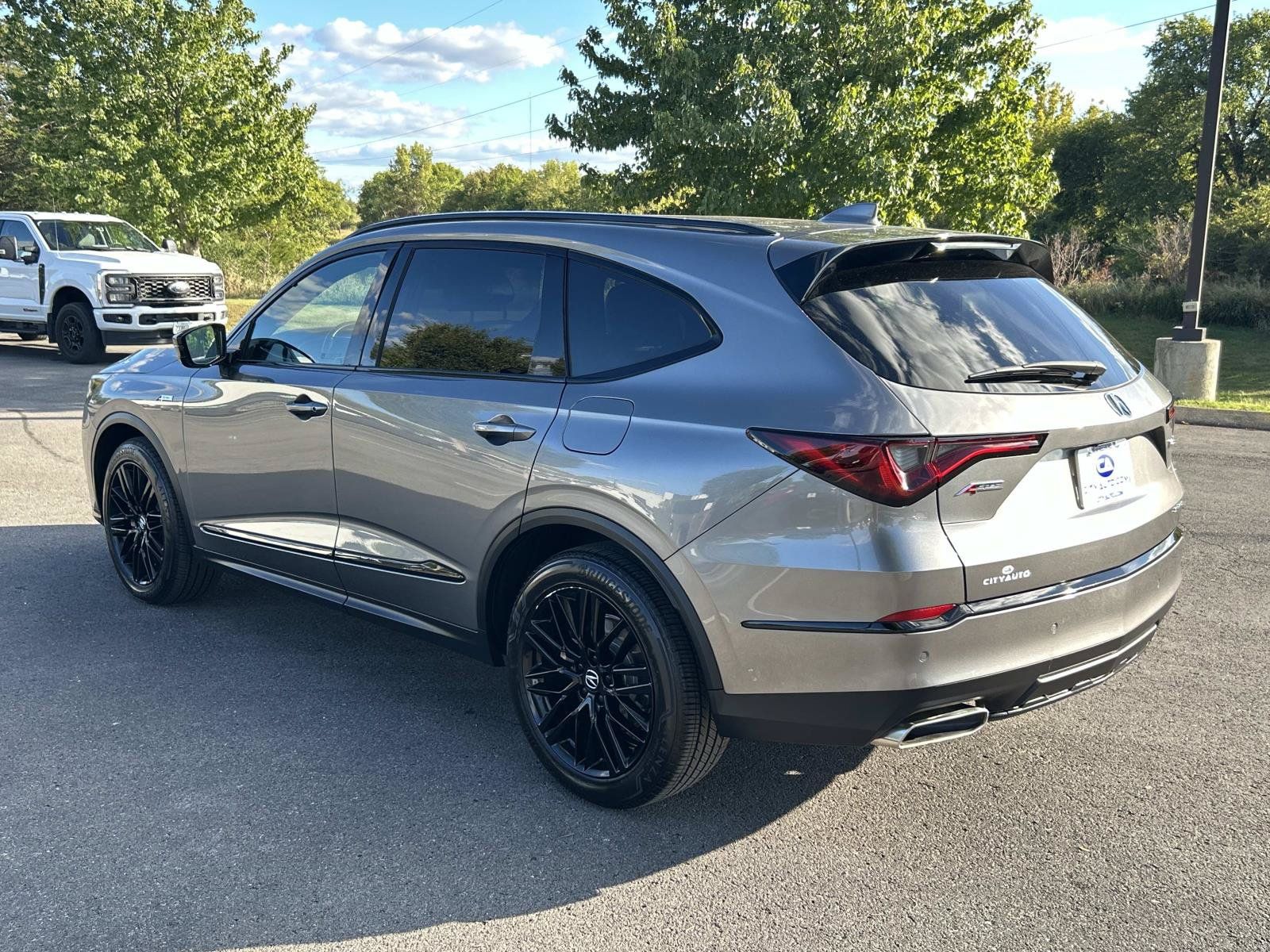 Used 2025 Acura MDX A-Spec w/ Advance Package AWD/4WD image 5