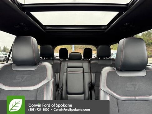 Certified 2025 Ford Explorer ST image 39