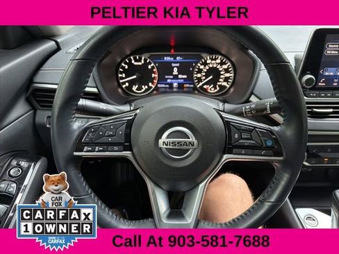 Used 2021 Nissan Altima 2.5 SV w/ SV Premium Package image 19