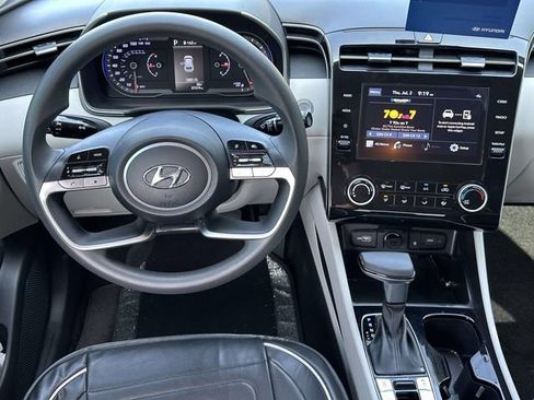 Certified 2023 Hyundai Tucson SEL AWD/4WD image 9