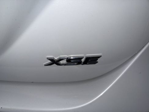 Used 2024 Toyota Camry XSE FWD image 32