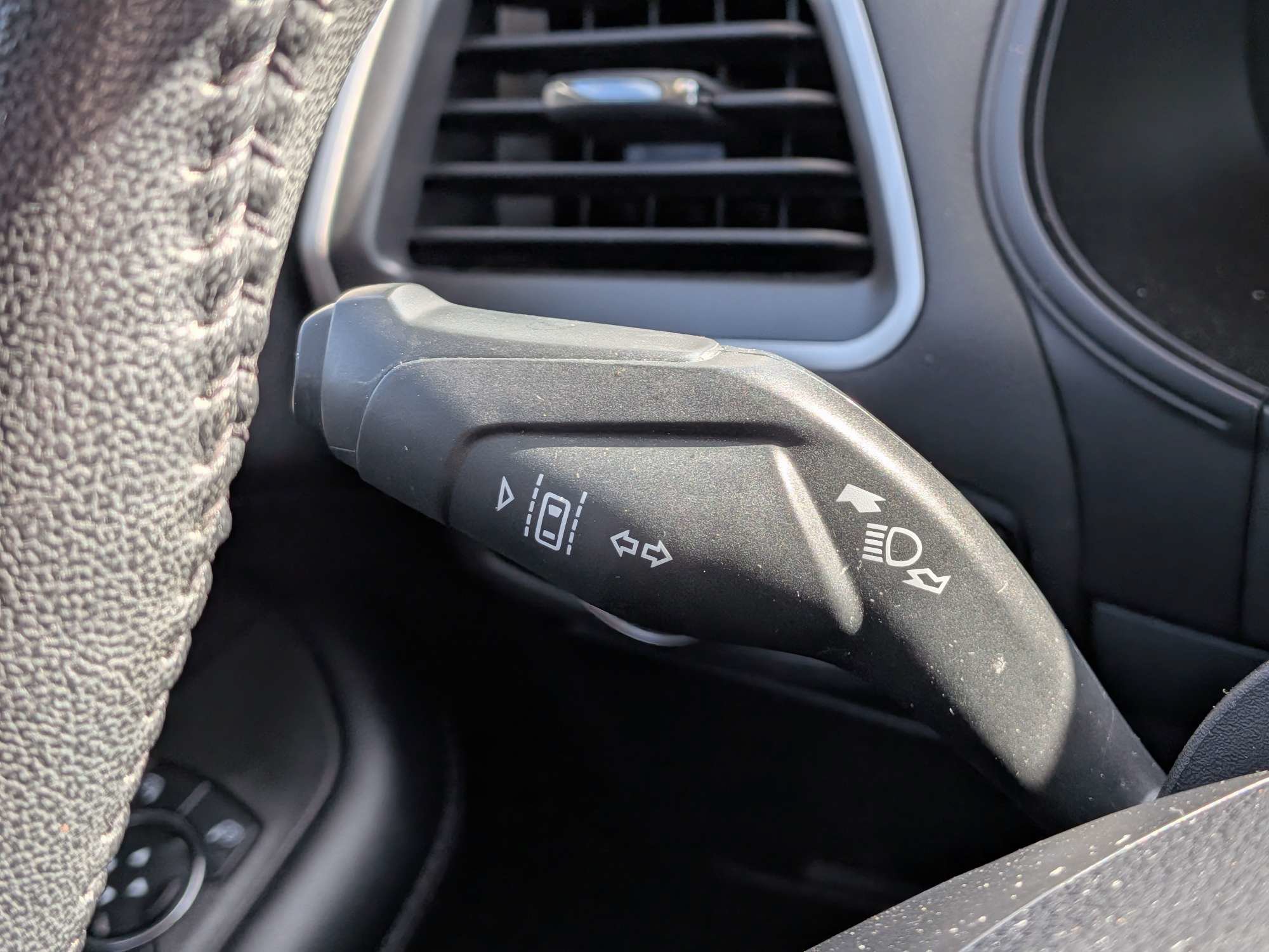 Used 2024 Ford Edge SEL AWD/4WD image 27