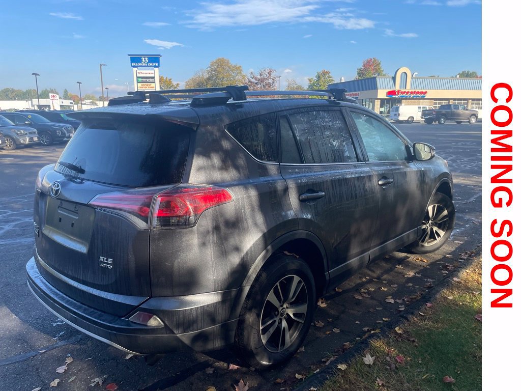 Used 2017 Toyota RAV4 XLE w/ All Weather Liner Package AWD/4WD image 9