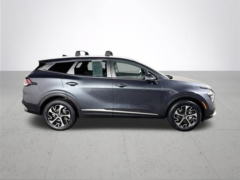 Used 2023 Kia Sportage EX AWD/4WD image 5