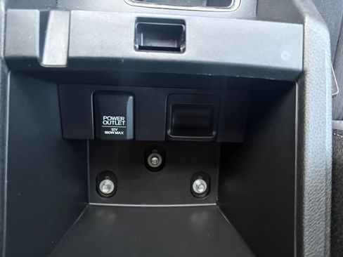 Used 2013 Honda Accord Sport image 38