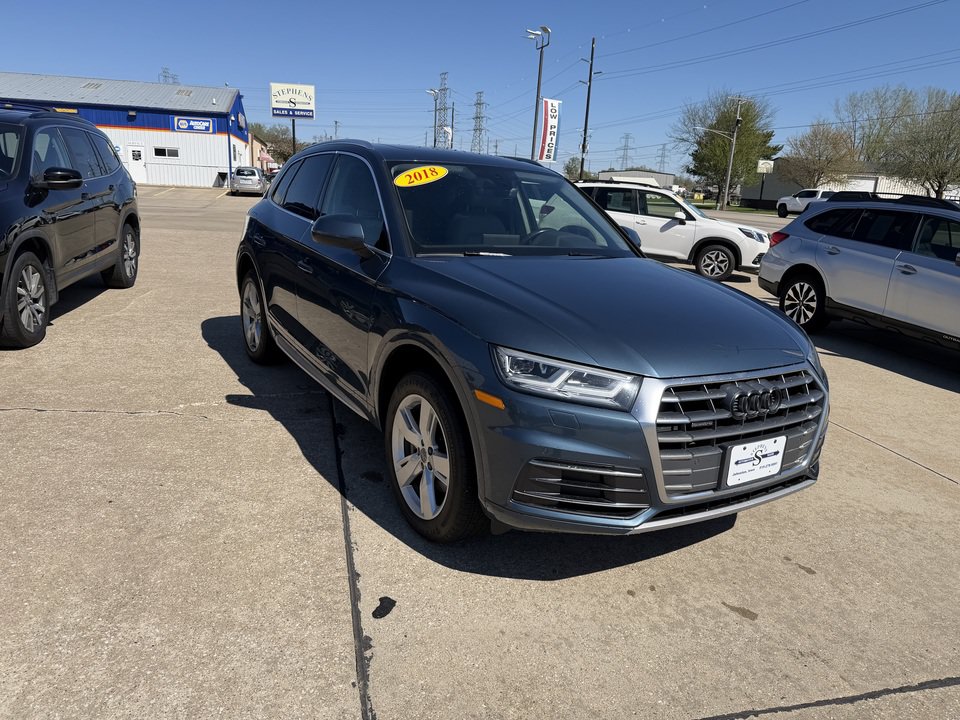 Used 2018 Audi Q5 2.0T Premium Plus w/ Premium Plus Package AWD/4WD image 3
