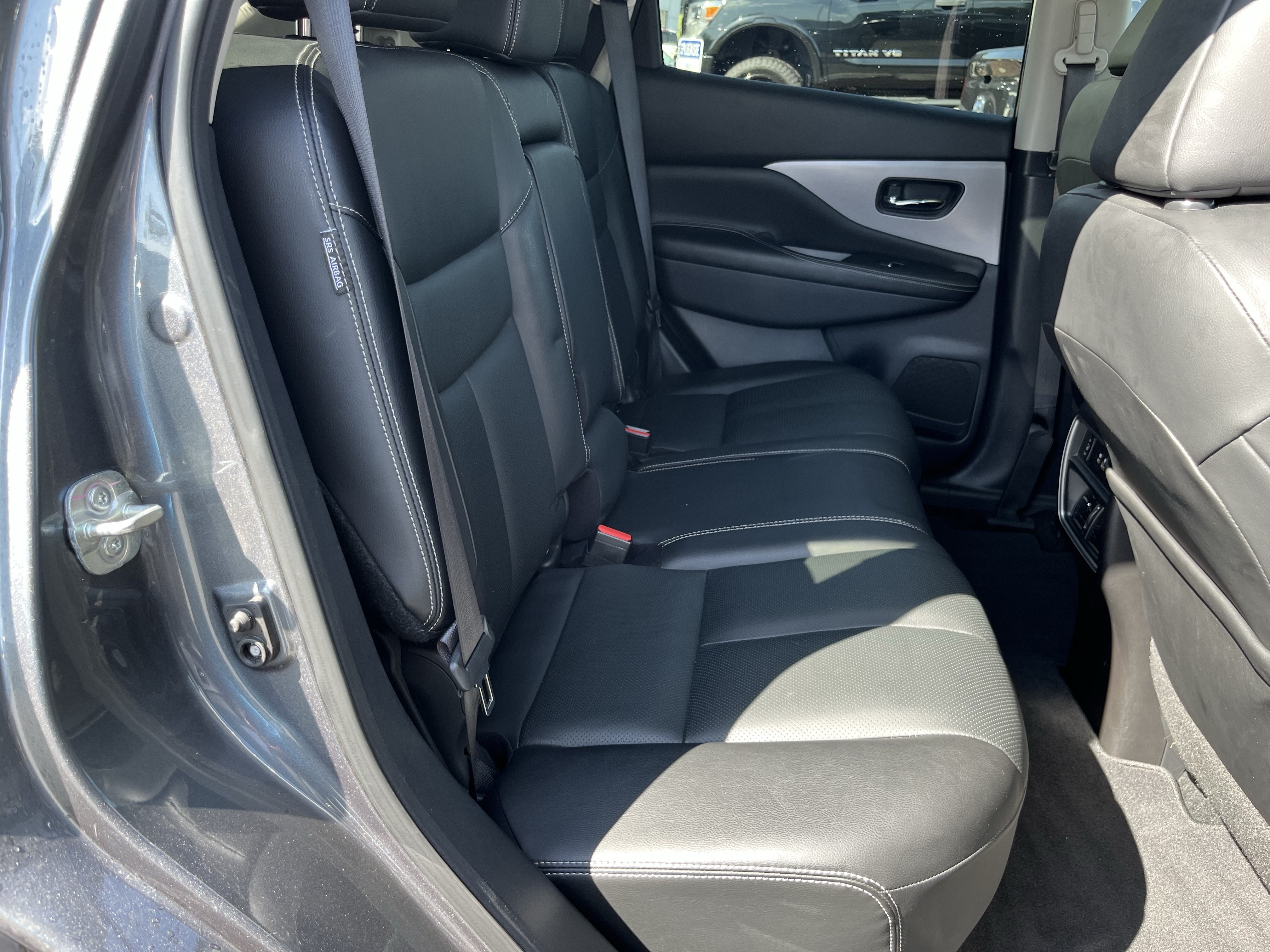 Used 2020 Nissan Murano SL w/ Moonroof Package AWD/4WD image 4