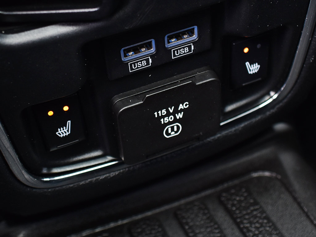 Used 2020 Jeep Grand Cherokee Overland AWD/4WD image 25