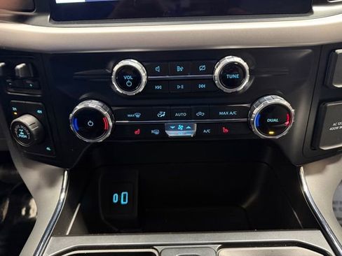 Used 2022 Ford F150 XLT w/ Equipment Group 302A High image 26