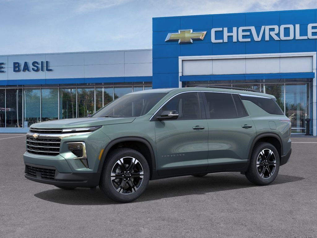 New 2027 Chevrolet Traverse LT w/ Sun and Wheel Package AWD/4WD image 2