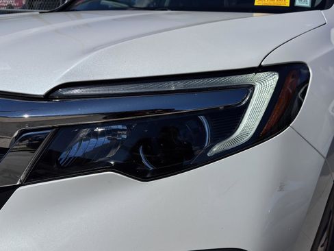 Used 2022 Honda Pilot EX-L image 11