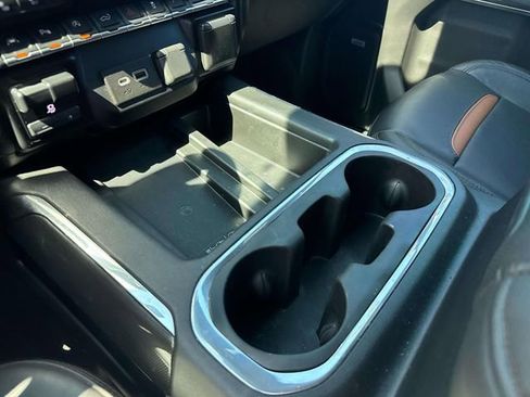 Used 2019 GMC Sierra 1500 AT4 image 31