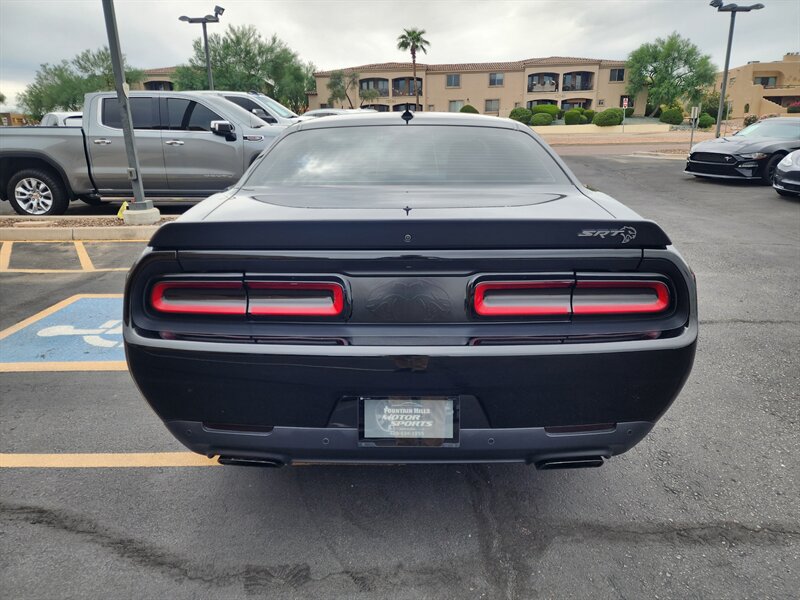 Used 2017 Dodge Challenger SRT Hellcat RWD image 4