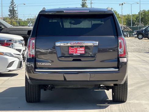 Used 2017 GMC Yukon Denali w/ Open Road Package RWD image 8