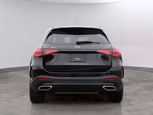 Certified 2026 Mercedes-Benz GLC 300 4MATIC image 6