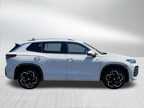Certified 2025 Volkswagen Tiguan SEL R-Line AWD/4WD image 7