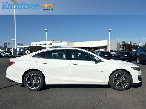 Used 2024 Chevrolet Malibu LT FWD image 8