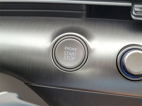 New 2026 Hyundai Kona SEL Premium image 9