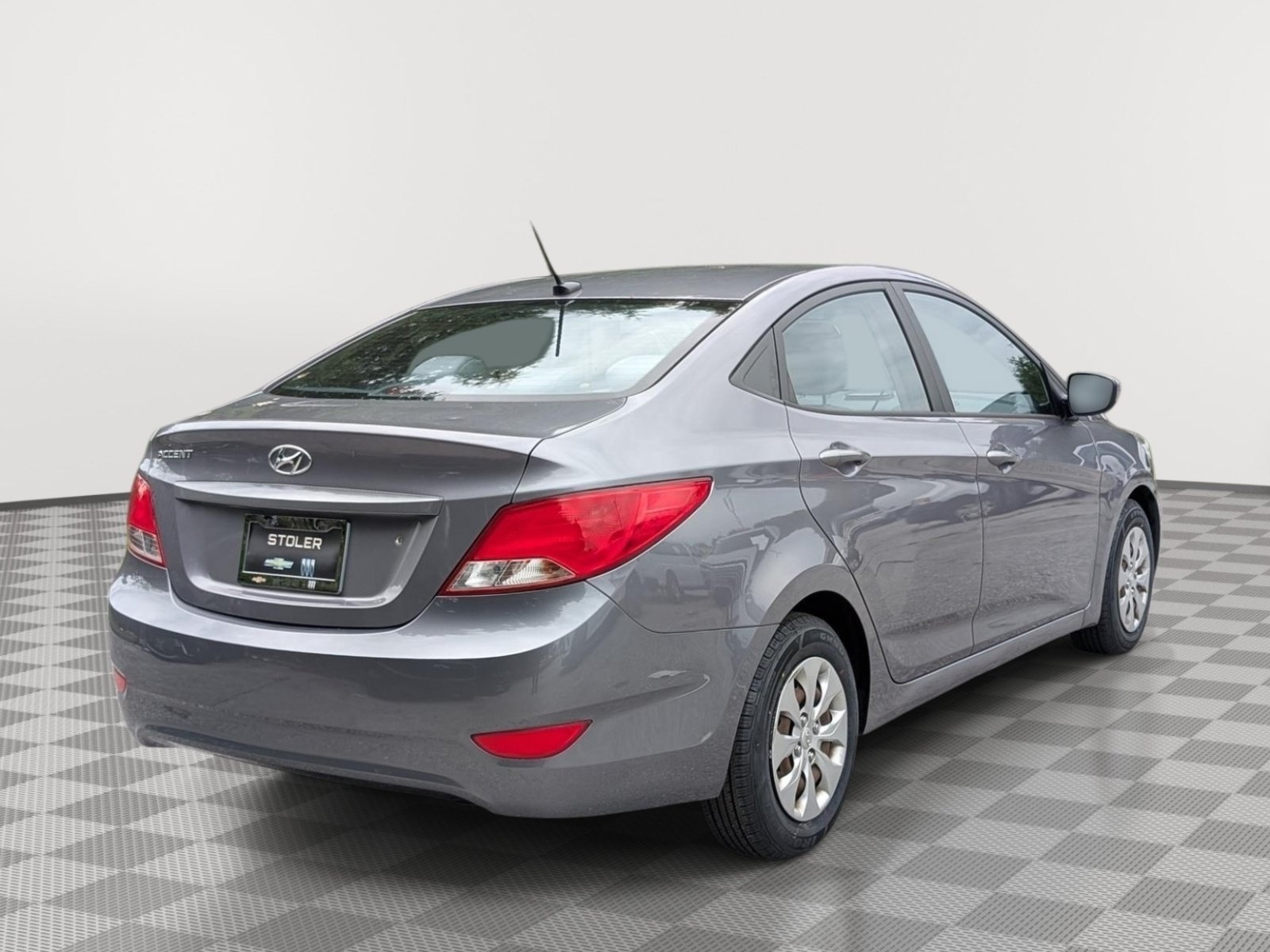 Used 2016 Hyundai Accent SE w/ Option Group 02 FWD image 5