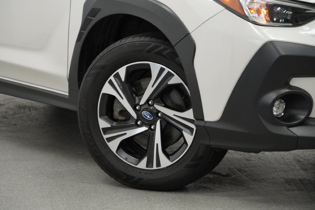 Used 2024 Subaru Crosstrek 2.0i Premium AWD/4WD image 11