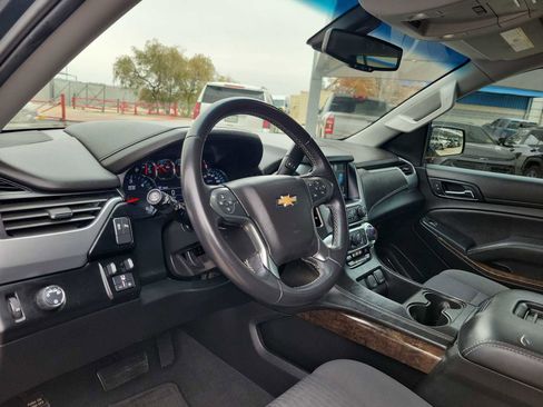 Used 2020 Chevrolet Suburban LS w/ Max Trailering Package image 2