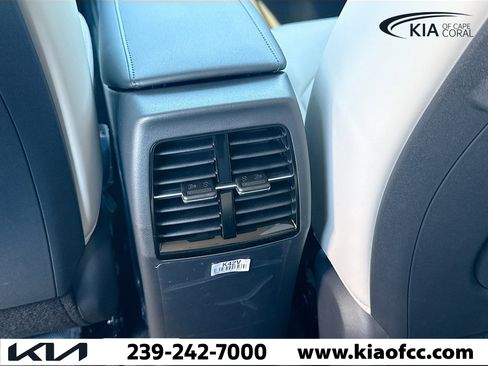 New 2026 Kia Niro EX image 19