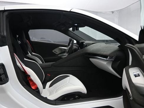 Used 2023 Chevrolet Corvette Stingray Premium Cpe w/ Z51 Performance Package RWD image 20