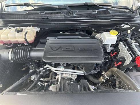 Used 2022 RAM 1500 Big Horn AWD/4WD image 19