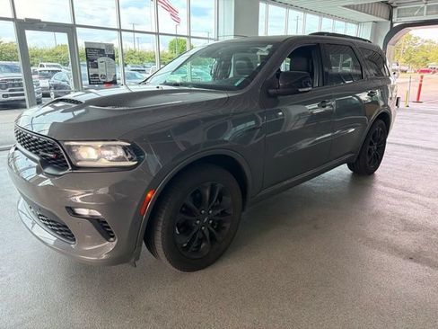 Used 2023 Dodge Durango R/T AWD/4WD image 3