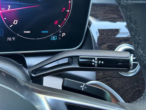 Certified 2025 Mercedes-Benz GLC 300 image 23