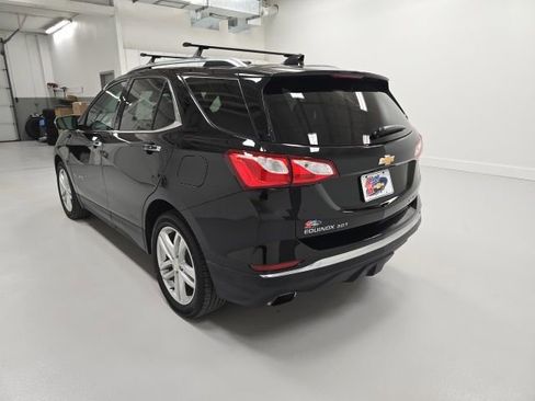 Certified 2018 Chevrolet Equinox Premier image 3